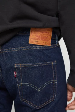 501® Levi’s® original fit jeans