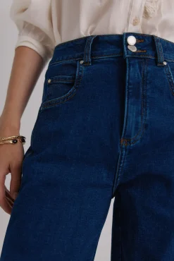 Babette. Jeans estruturado