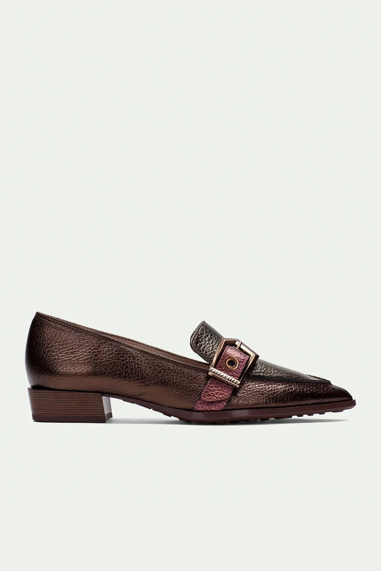 Bailarina TURIN com bico fino e fivela maxi
