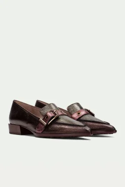 Bailarina TURIN com bico fino e fivela maxi
