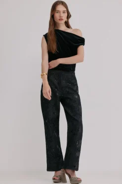 Becca. Jeans bordado