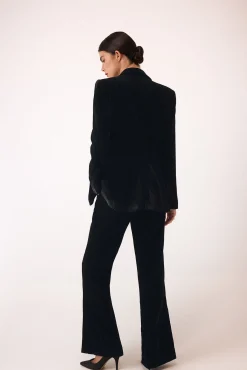 Blazer de veludo e cetim