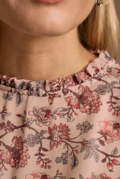 Blusa Brisa com estampado de flores