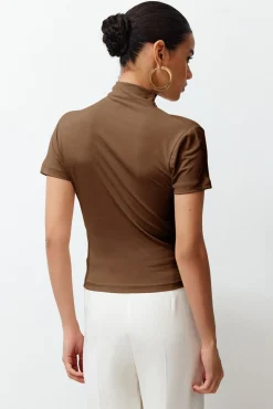 Blusa de gola alta