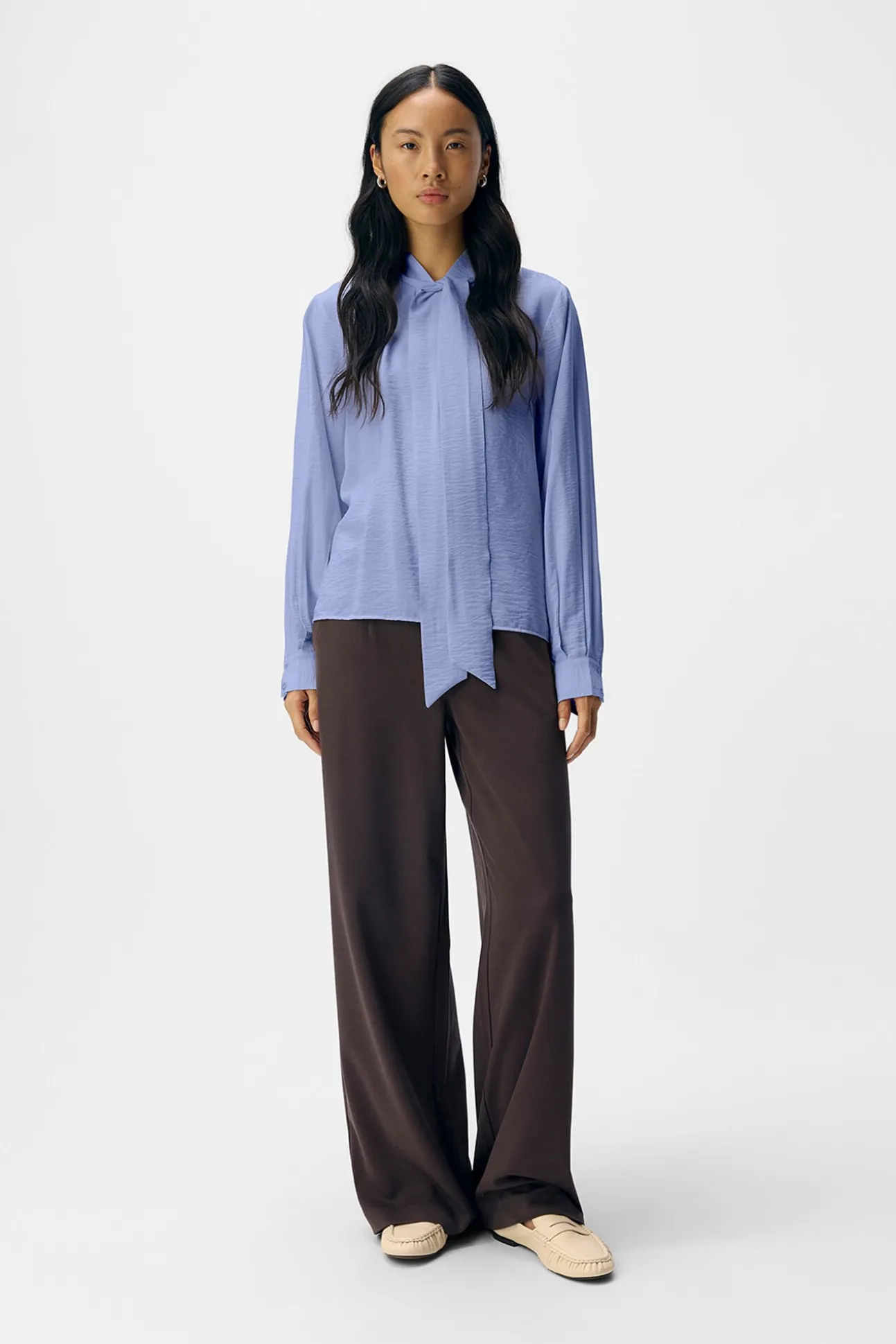 Blusa de laço de viscose
