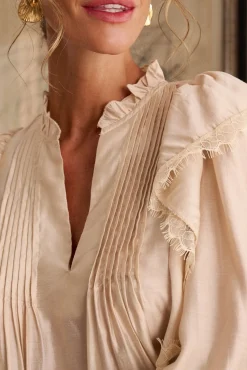 Blusa de renda Anne
