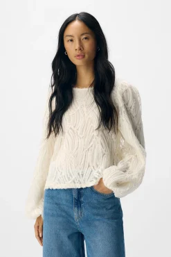 Blusa de tecido texturizado