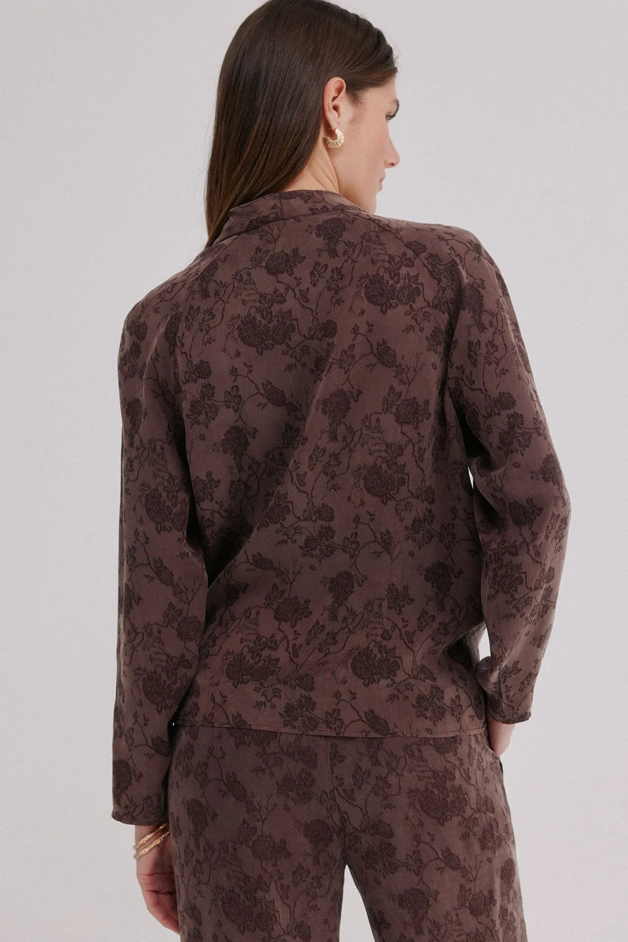 Blusa jacquard . Concha