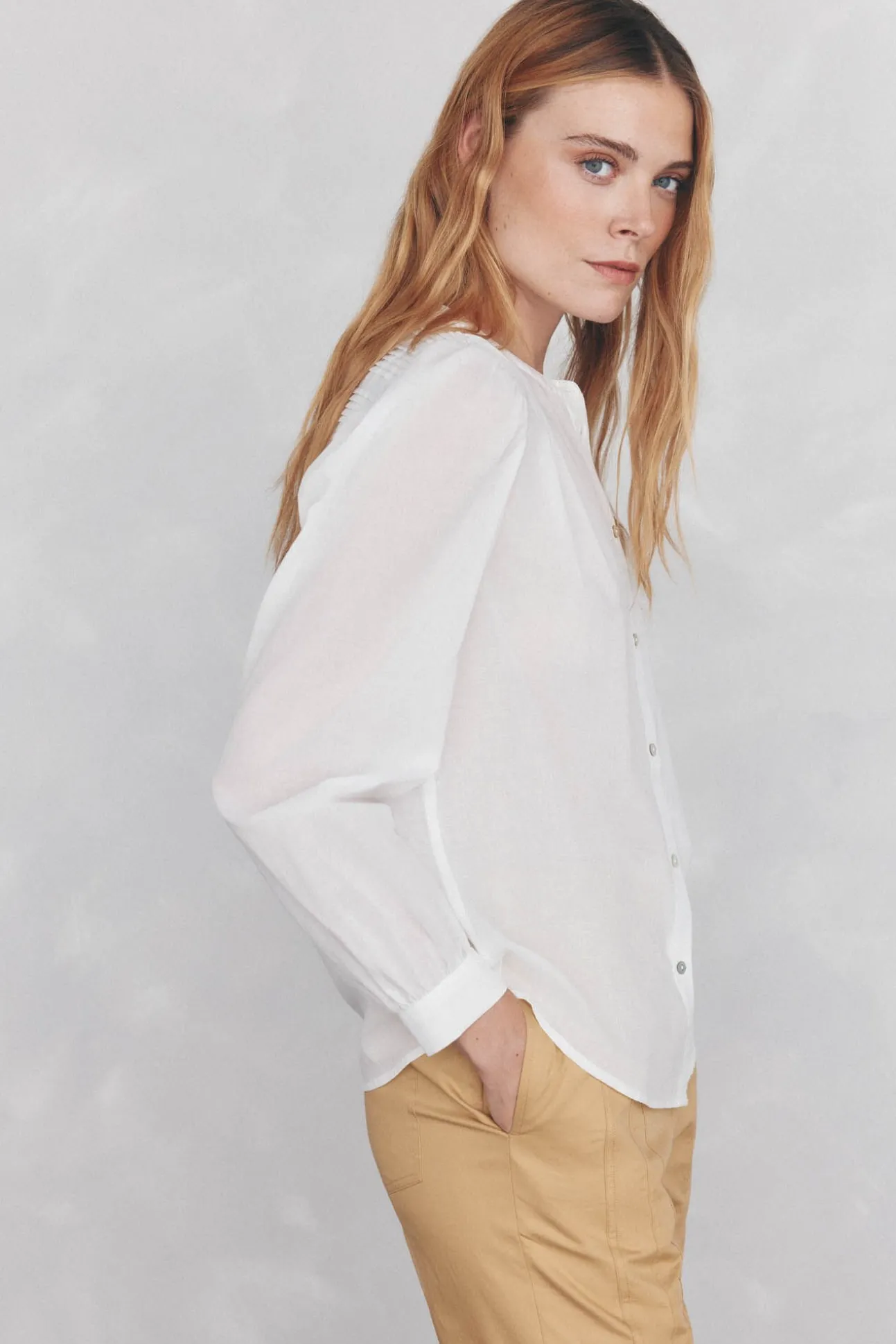 Blusa lisa e solta