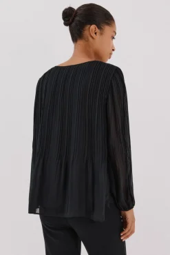 Blusa plissada contrastante
