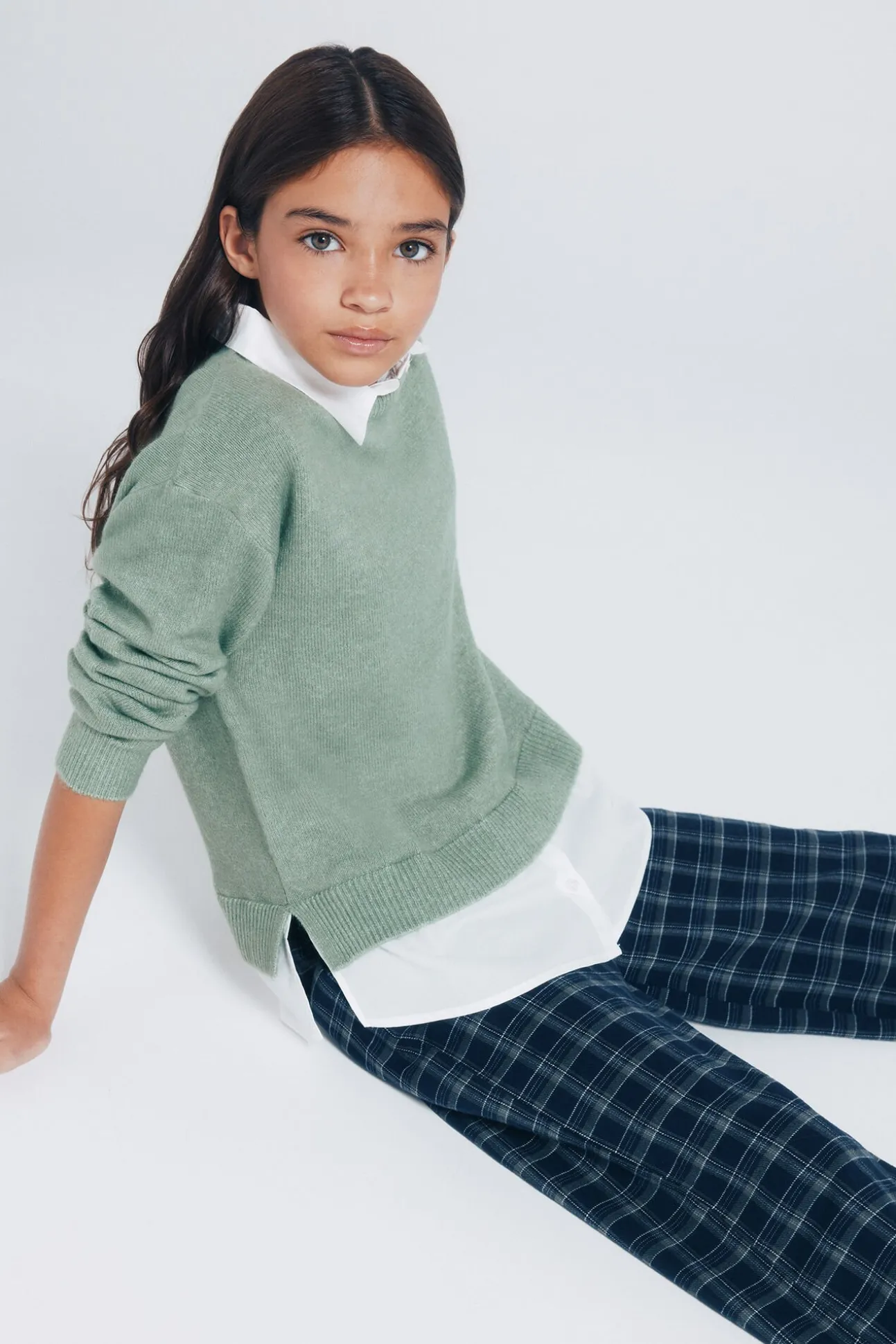Blusa tipo camisa para menina.
