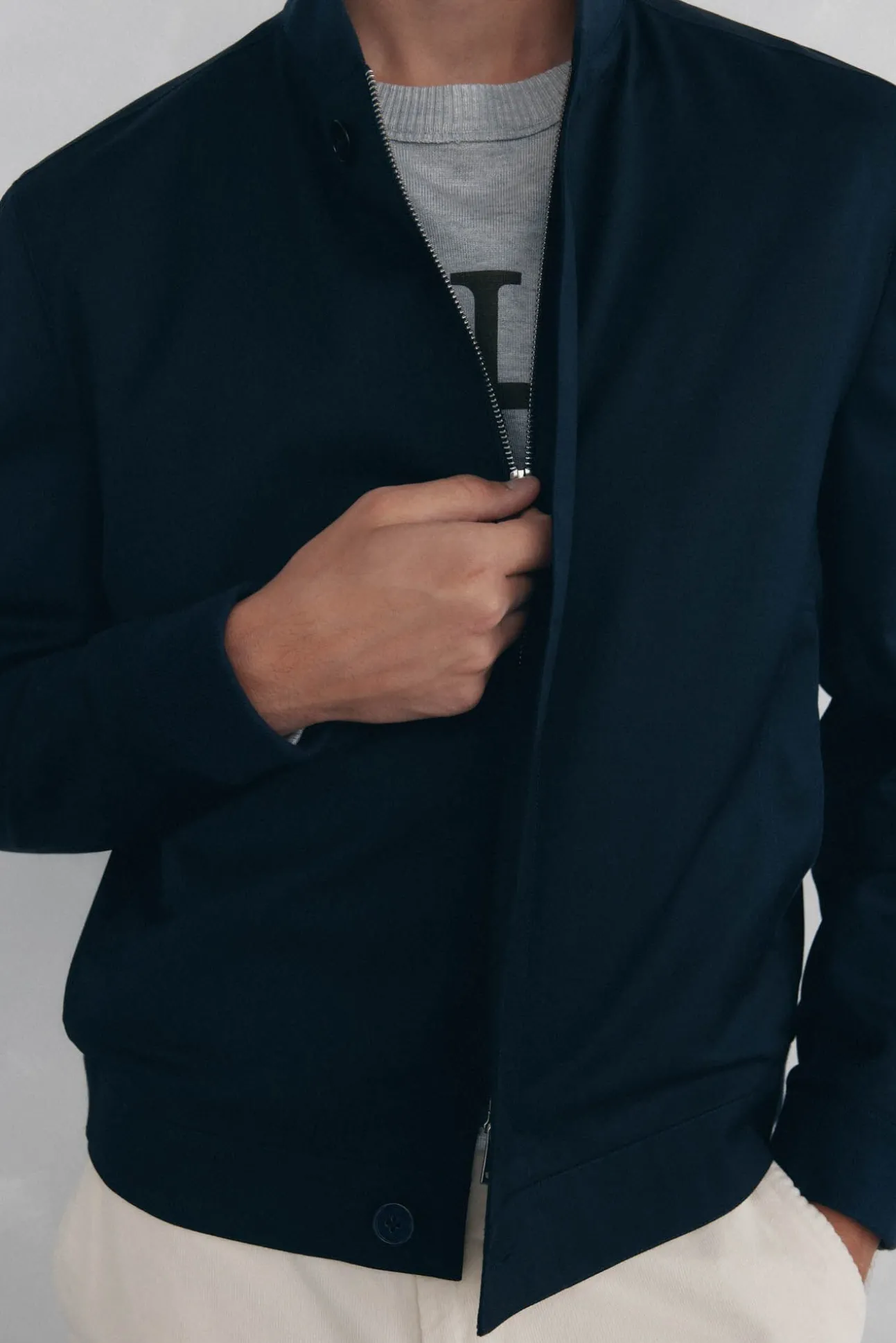 Blusão de lã estilo bomber