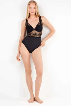 Body com decote em V de espuma