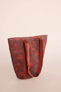 Bolsa acolchoada de veludo