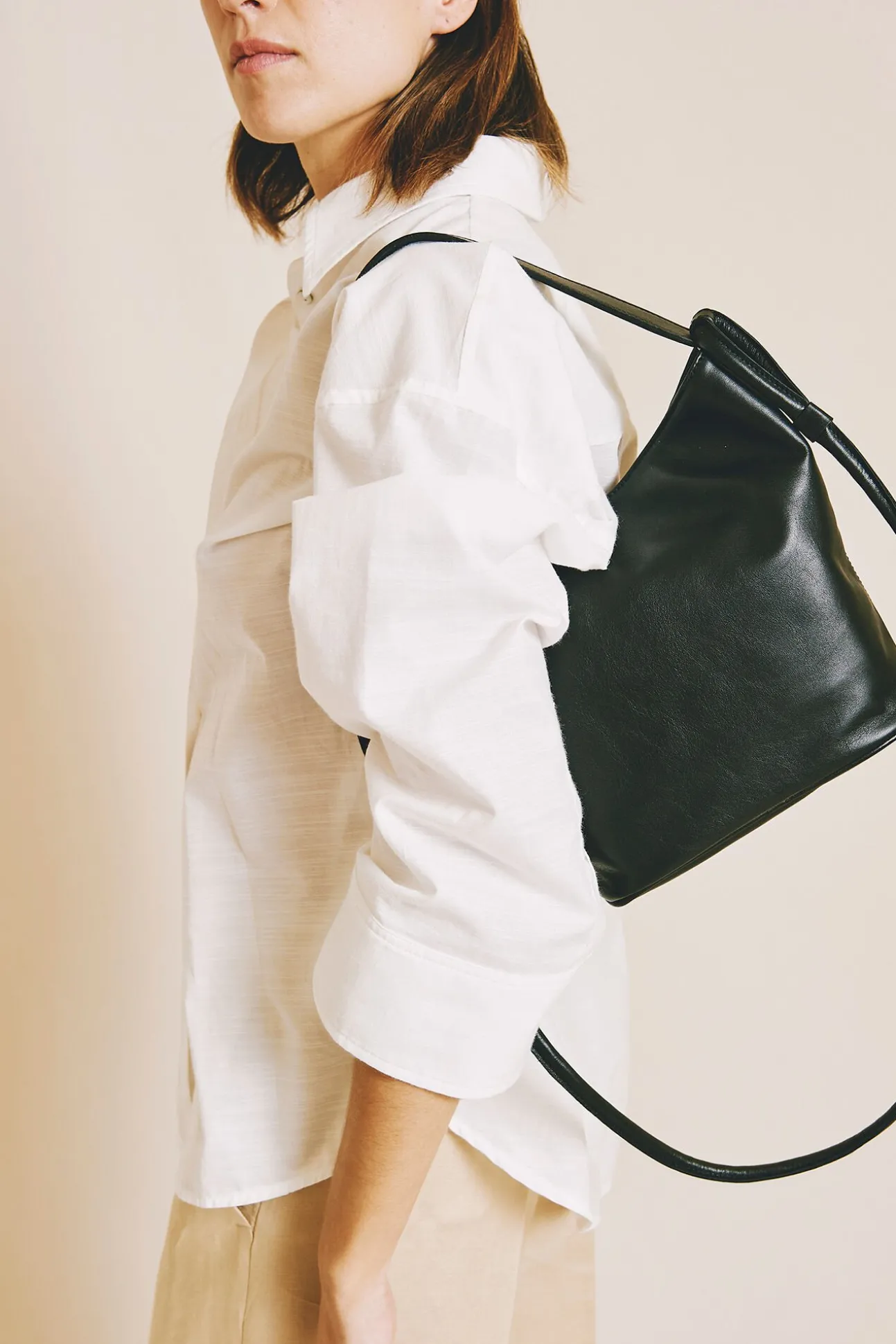 Bolsa bucket M de pele