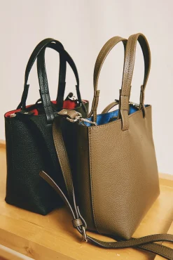 Bolsa tote Isak S de pele