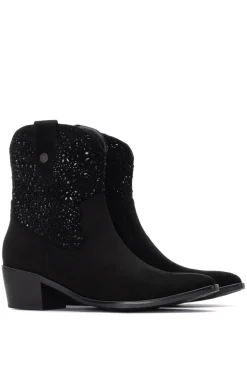 Bota de cowboy com tachas