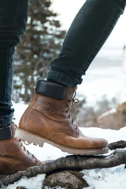 Bota de homem em pele napa