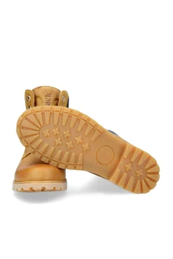 Bota de homem em pele napa