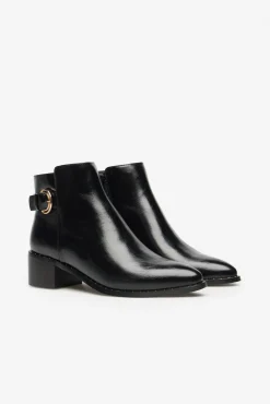 Botins baixos