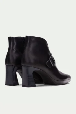 Botins fino com fivela e ilhós ATLANTA