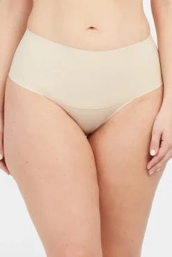 Braguita moldeadora invisible nude Spanx