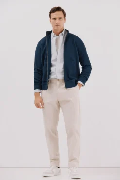 -Regular fit-Structured fleece fabric-Front zip fastening and kangaroo pockets-By buying our cotton products, you're supporting our investment in the Better Cotton Initiative. This product is sourced via a system of mass balance and therefo