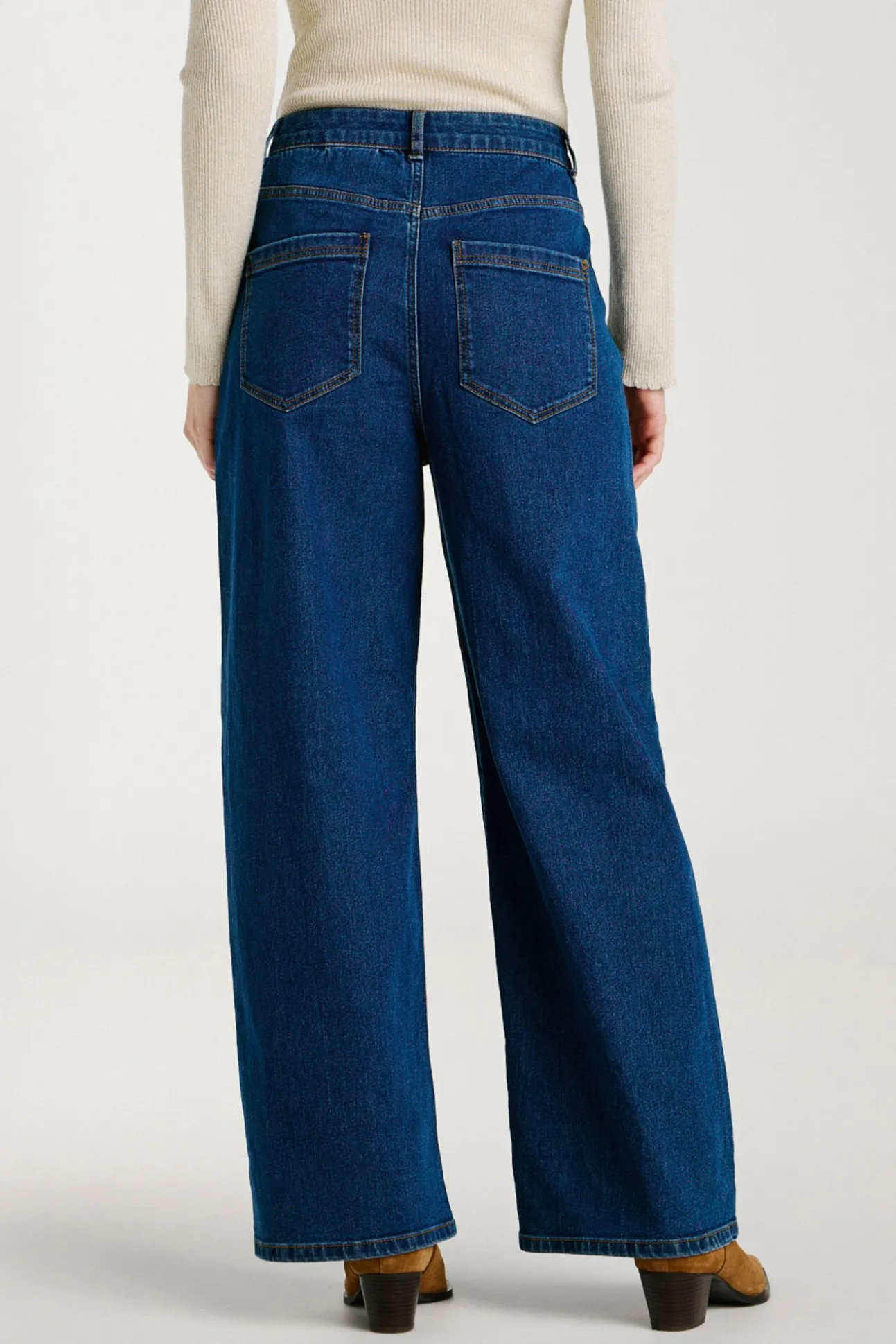 Calça calça 7/8 de cintura alta