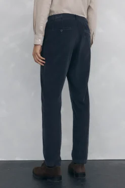 Calça calças chino de veludo veludo leve e slim fit