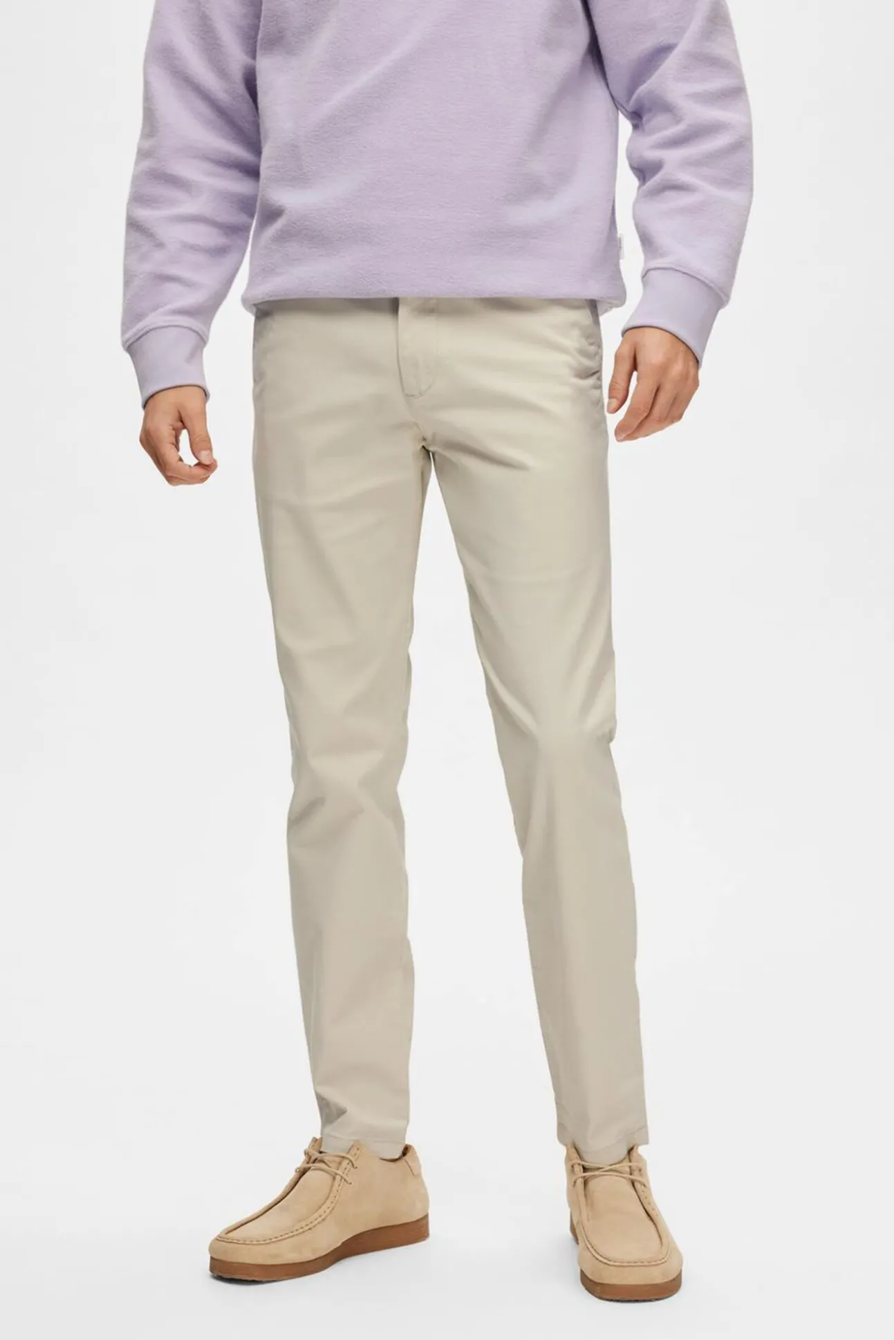 Calça calças chino slim fit feita de algodão orgânico