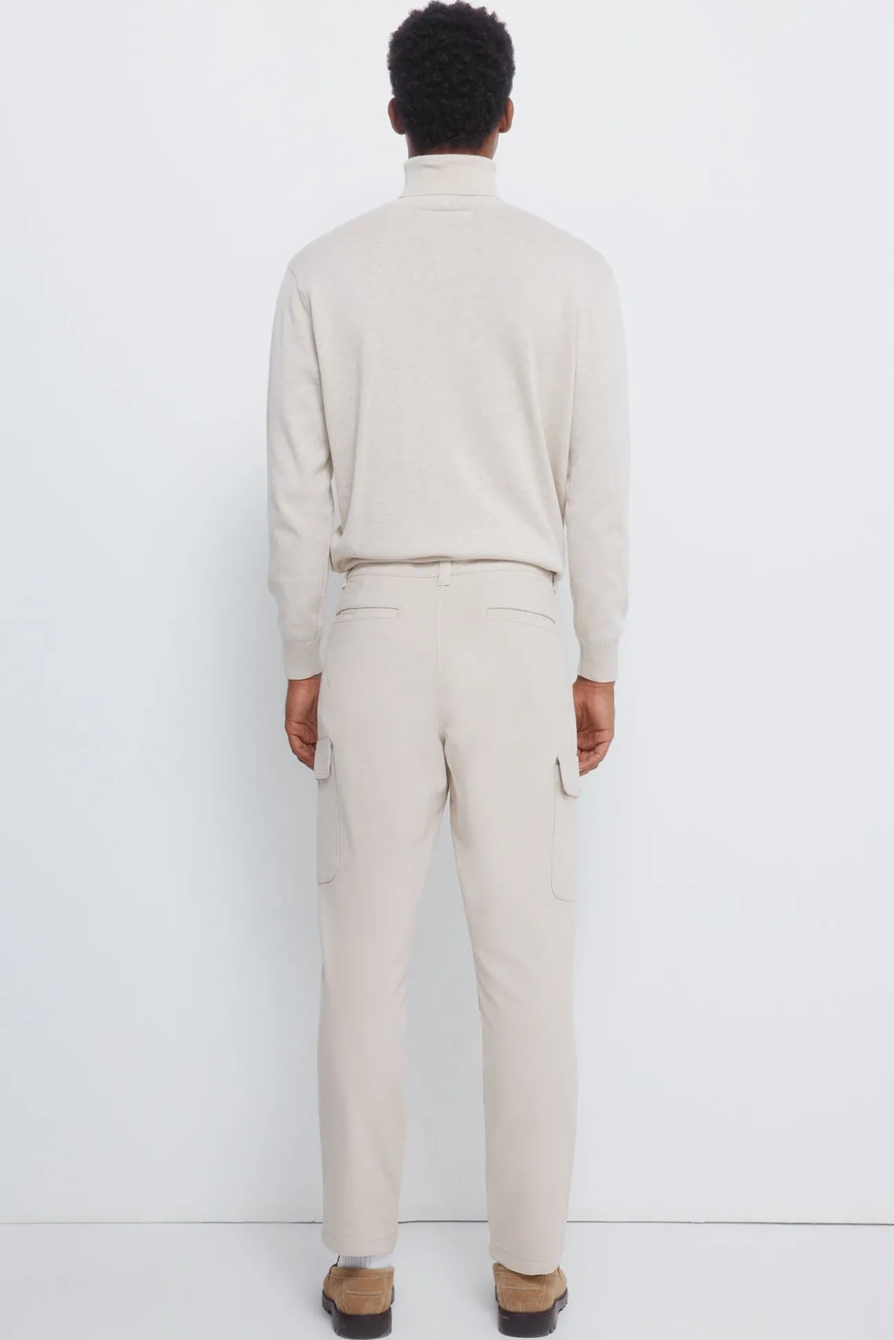Calça cargo com ajuste confortável