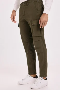 Calça cargo de regular fit