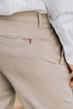 Calça Chino Skinny
