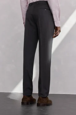 Calça cinza estruturada slim fit bi-elástica