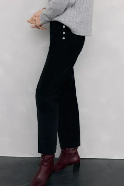 Calça clássica de veludo veludo slim