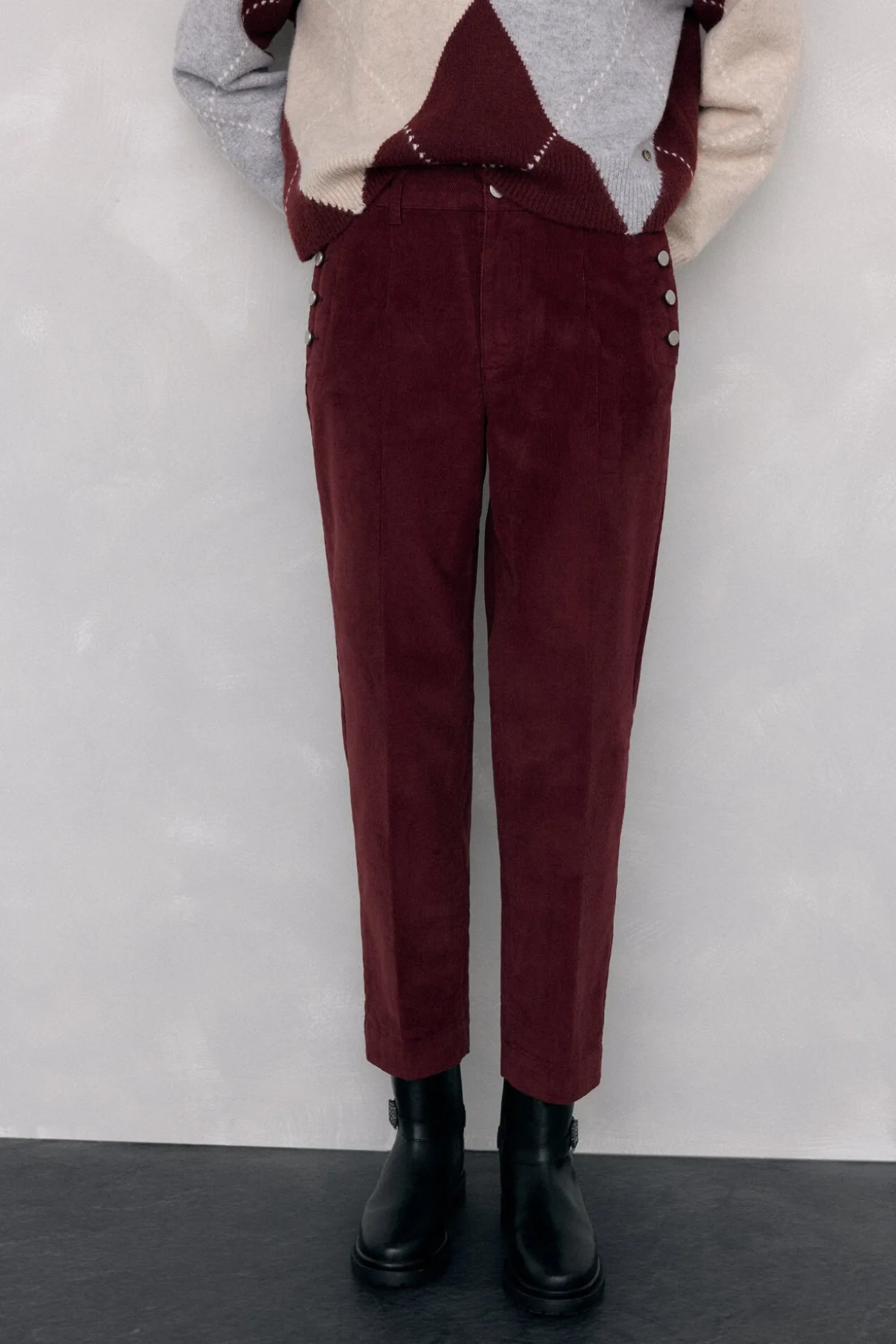 Calça clássica de veludo veludo slim