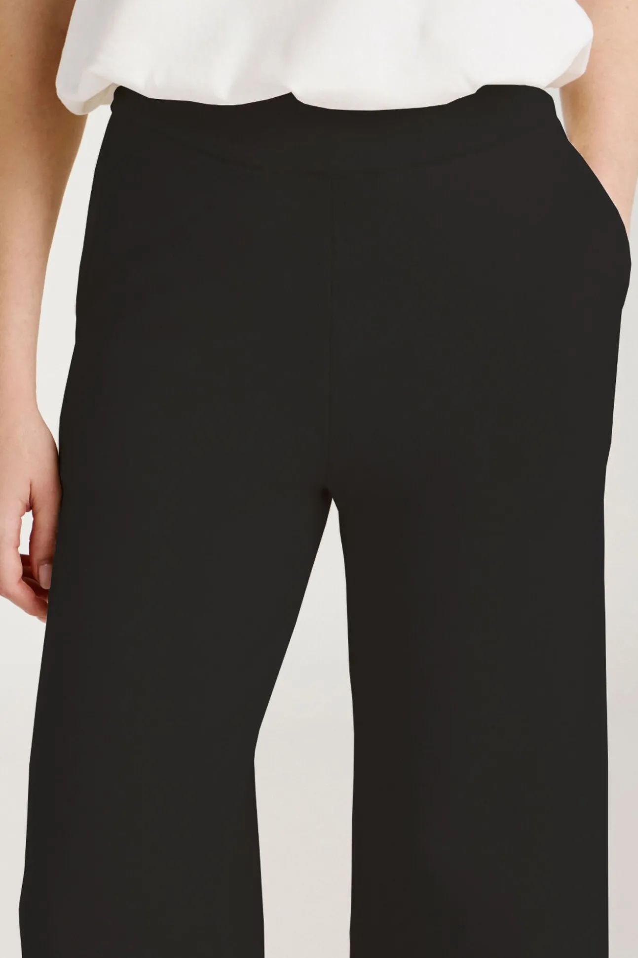 Calça comprida de malha com viscose