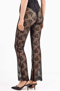 Calça comprida elástica delicada de renda floral transparente