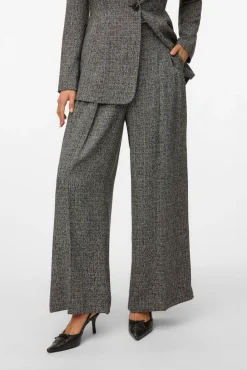 Calça compridas com efeito manchado