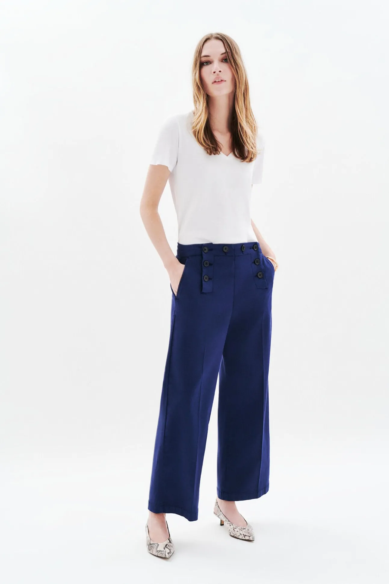 Calça de fato com botões