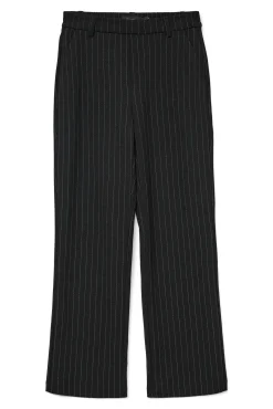 Calça de terno listradas