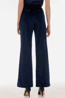 Calça de veludo