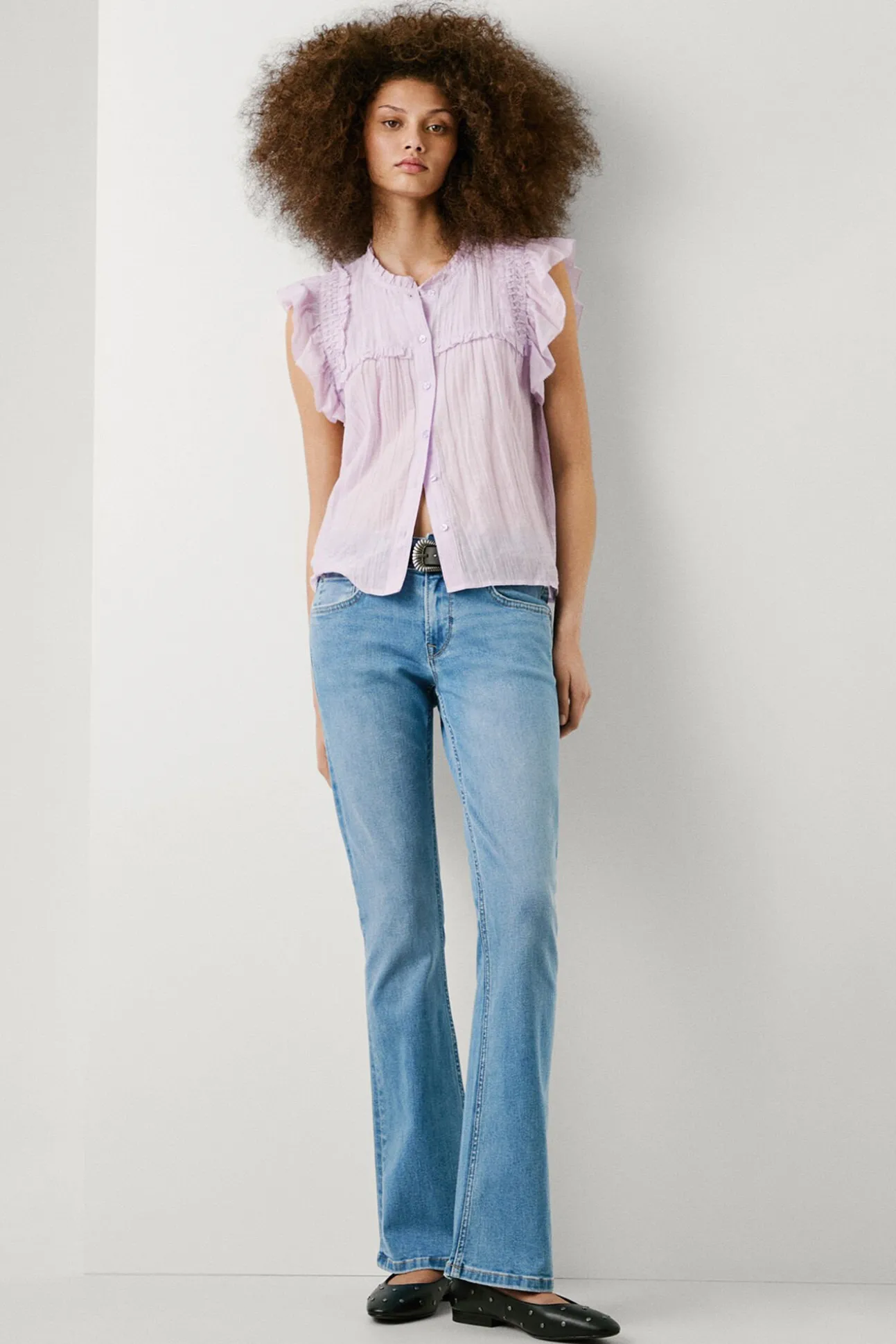 Calça denim flare de corte baixo Pimlico