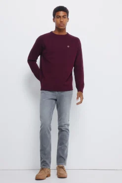 Calça jeans cinza slim fit com lavagem média