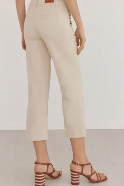 Calça jeans cropped de perna larga