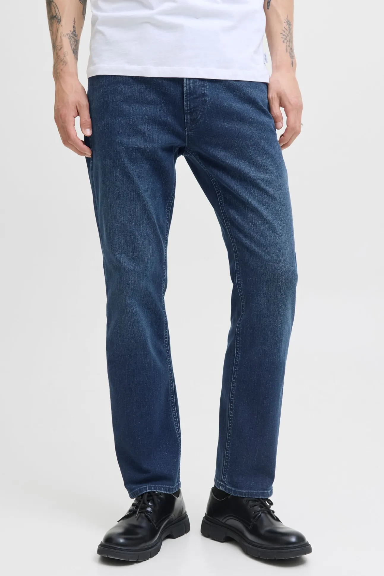 Calça jeans de corte regular