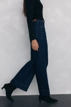 Calça jeans larga