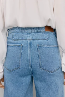 Calça jeans larga