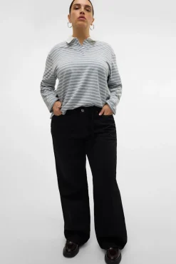 Calça jeans larga tamanho grande