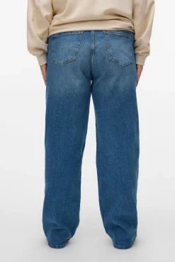 Calça jeans larga tamanho grande